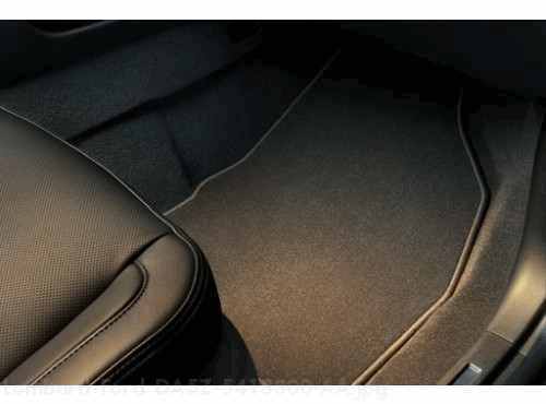 Lincoln MKS Accessories Floor Mats - Carpeted - Dark Coffee
